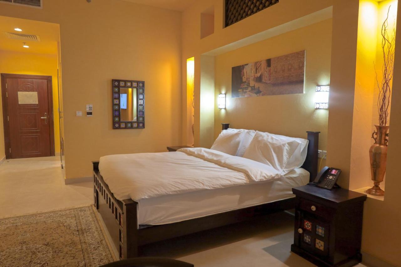 Hatta Guest House Luaran gambar